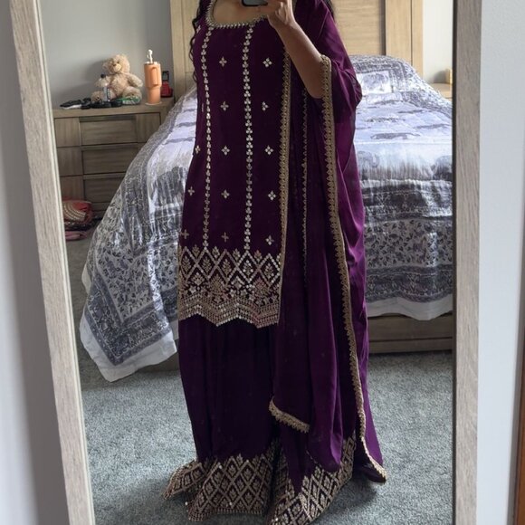 Purple Sharara - Picture 1 of 7